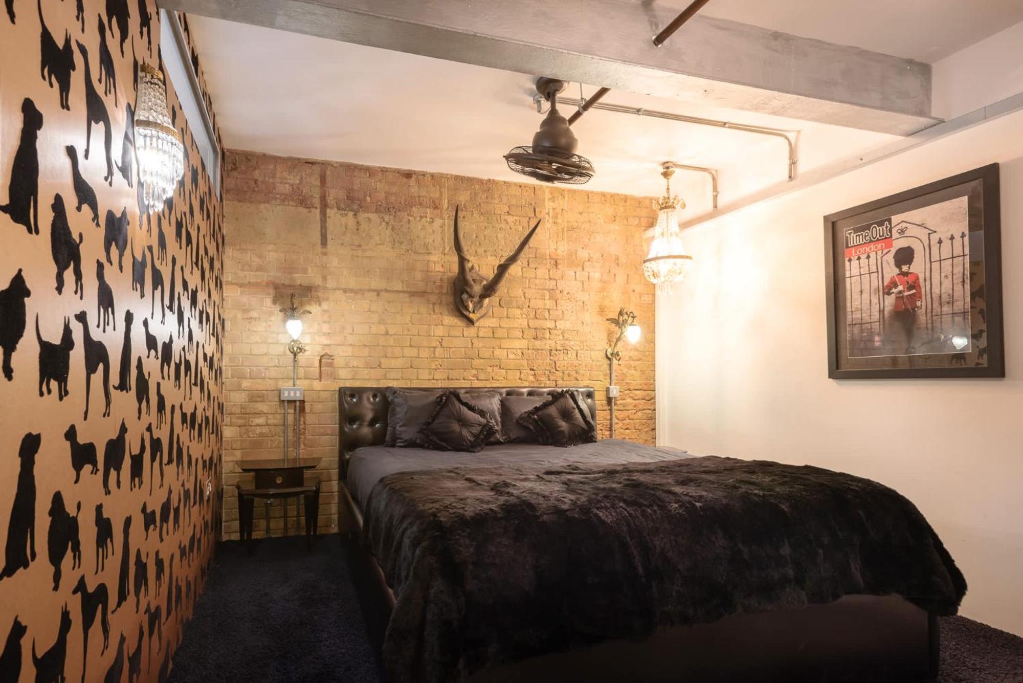 Amazingly Luxurious Loft Apartment, Soho - 3 Bedrooms, 2 Bath & Office Лондон Екстер'єр фото