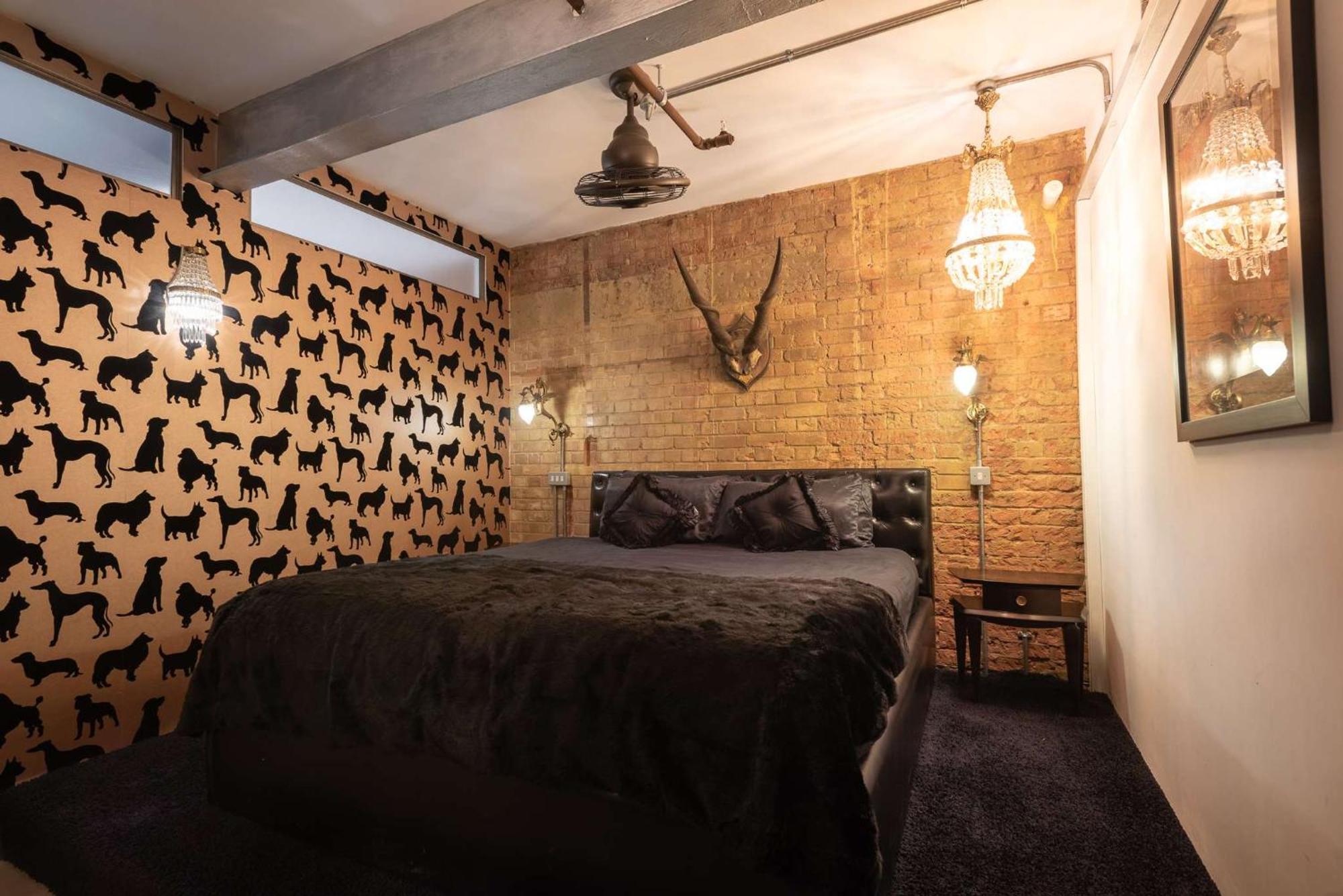 Amazingly Luxurious Loft Apartment, Soho - 3 Bedrooms, 2 Bath & Office Лондон Екстер'єр фото