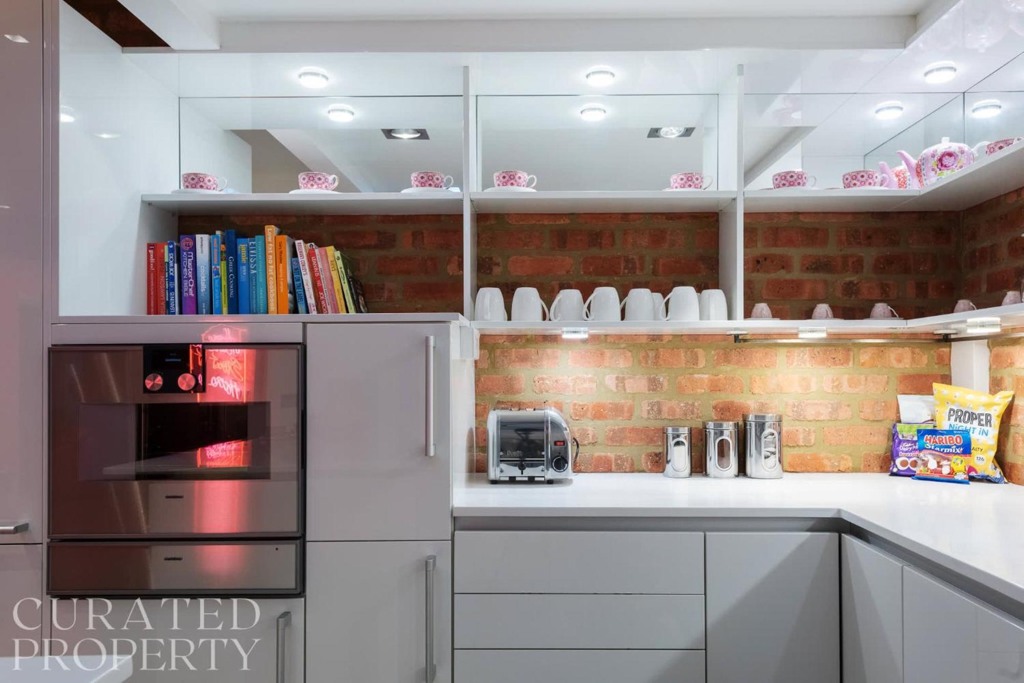 Amazingly Luxurious Loft Apartment, Soho - 3 Bedrooms, 2 Bath & Office Лондон Екстер'єр фото
