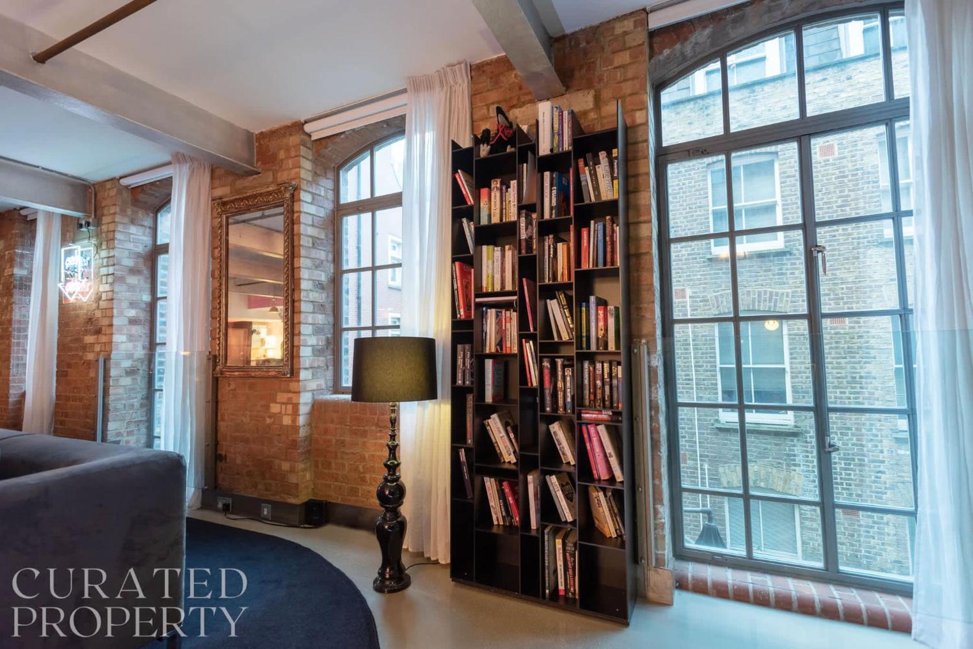 Amazingly Luxurious Loft Apartment, Soho - 3 Bedrooms, 2 Bath & Office Лондон Екстер'єр фото