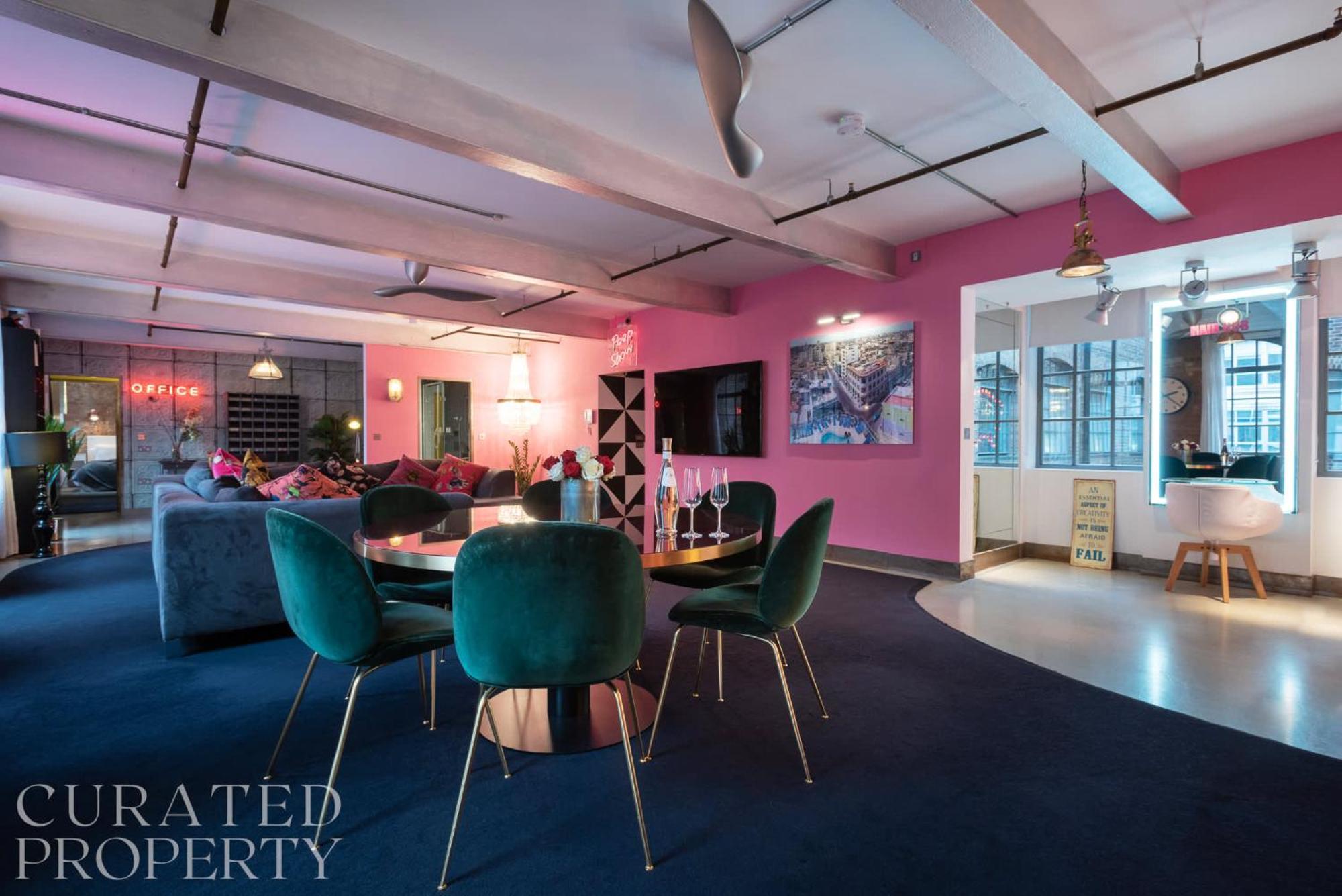 Amazingly Luxurious Loft Apartment, Soho - 3 Bedrooms, 2 Bath & Office Лондон Екстер'єр фото