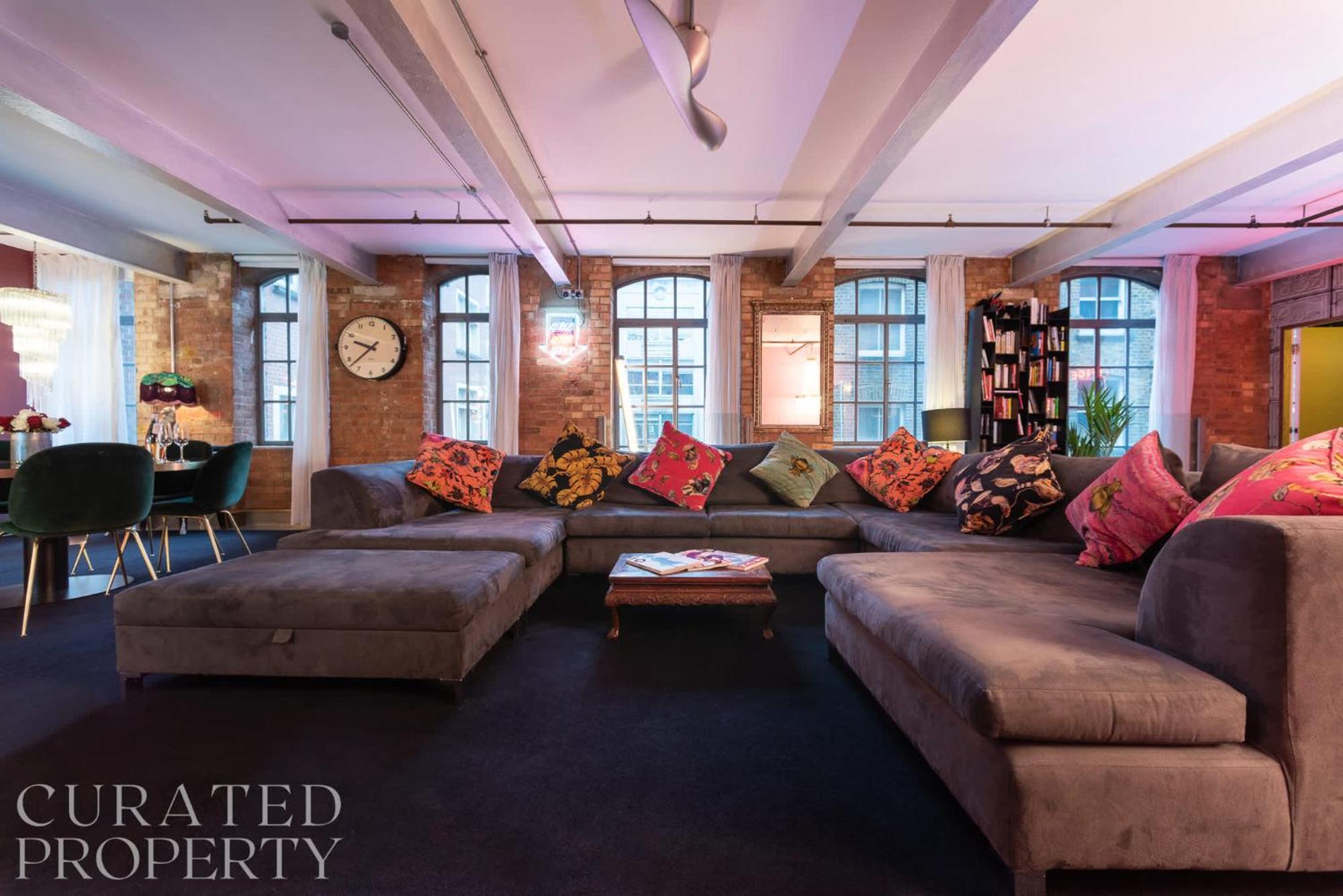 Amazingly Luxurious Loft Apartment, Soho - 3 Bedrooms, 2 Bath & Office Лондон Екстер'єр фото